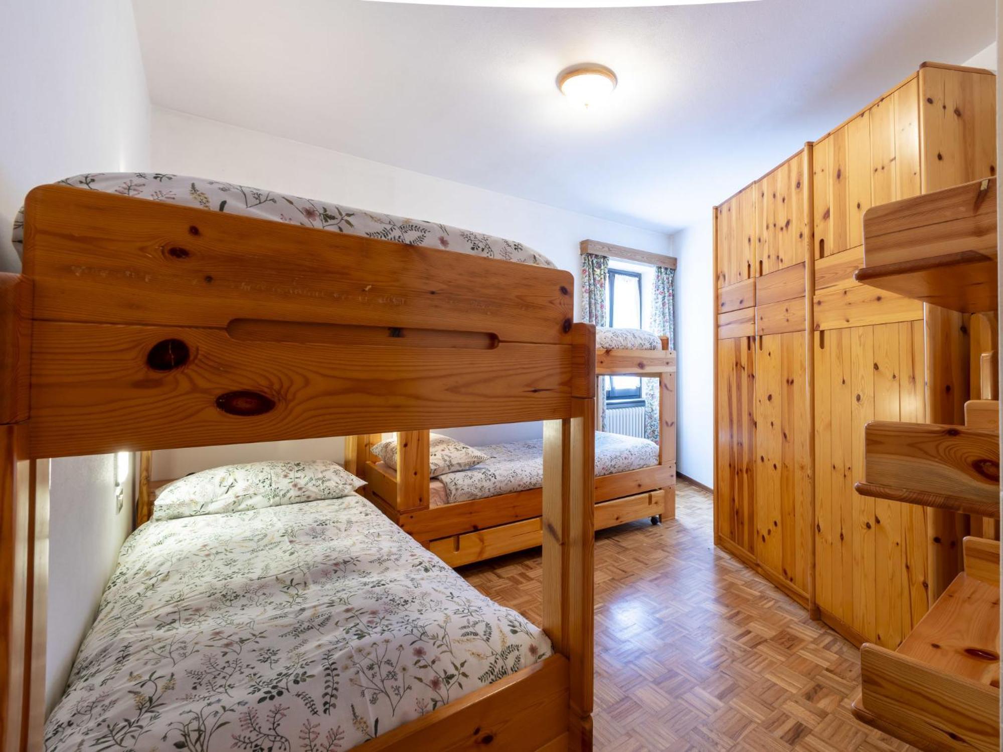 Apartment Isola Di Madesimo Apartments-2 By Interhome Ngoại thất bức ảnh